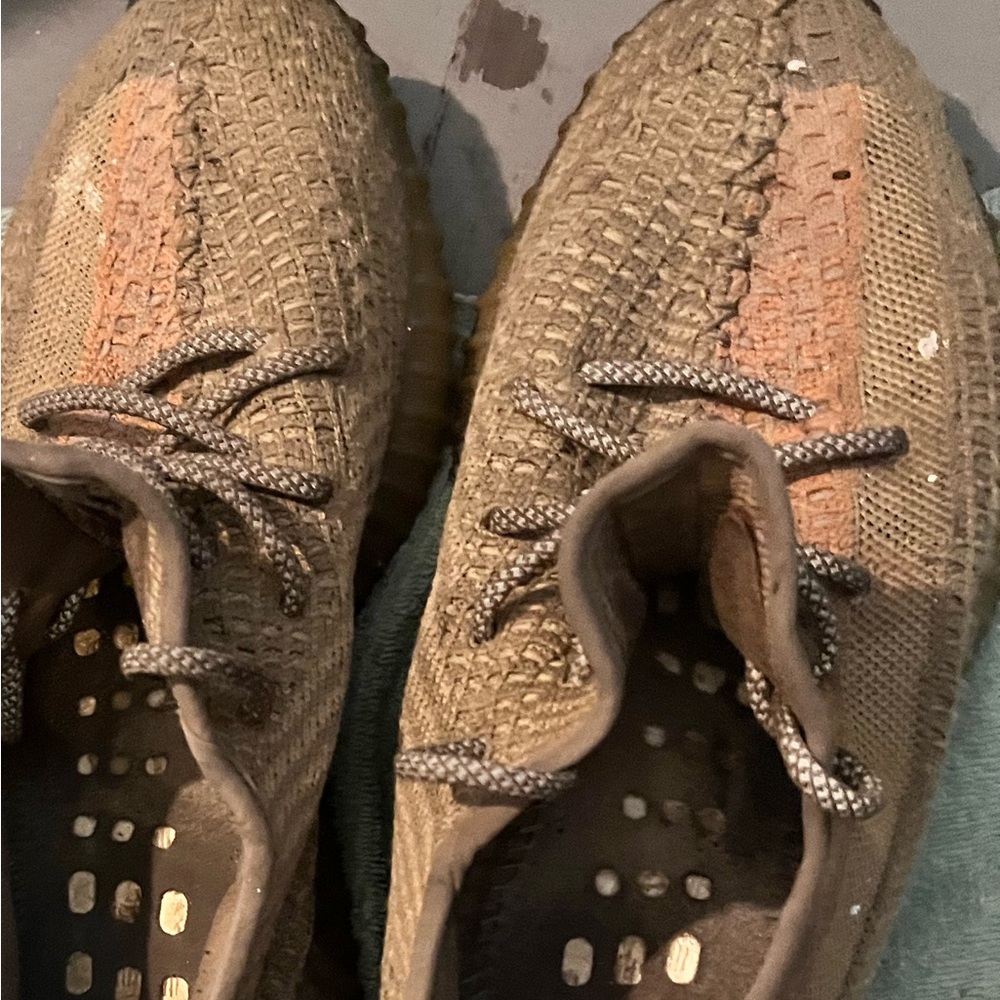 Yeezys clay